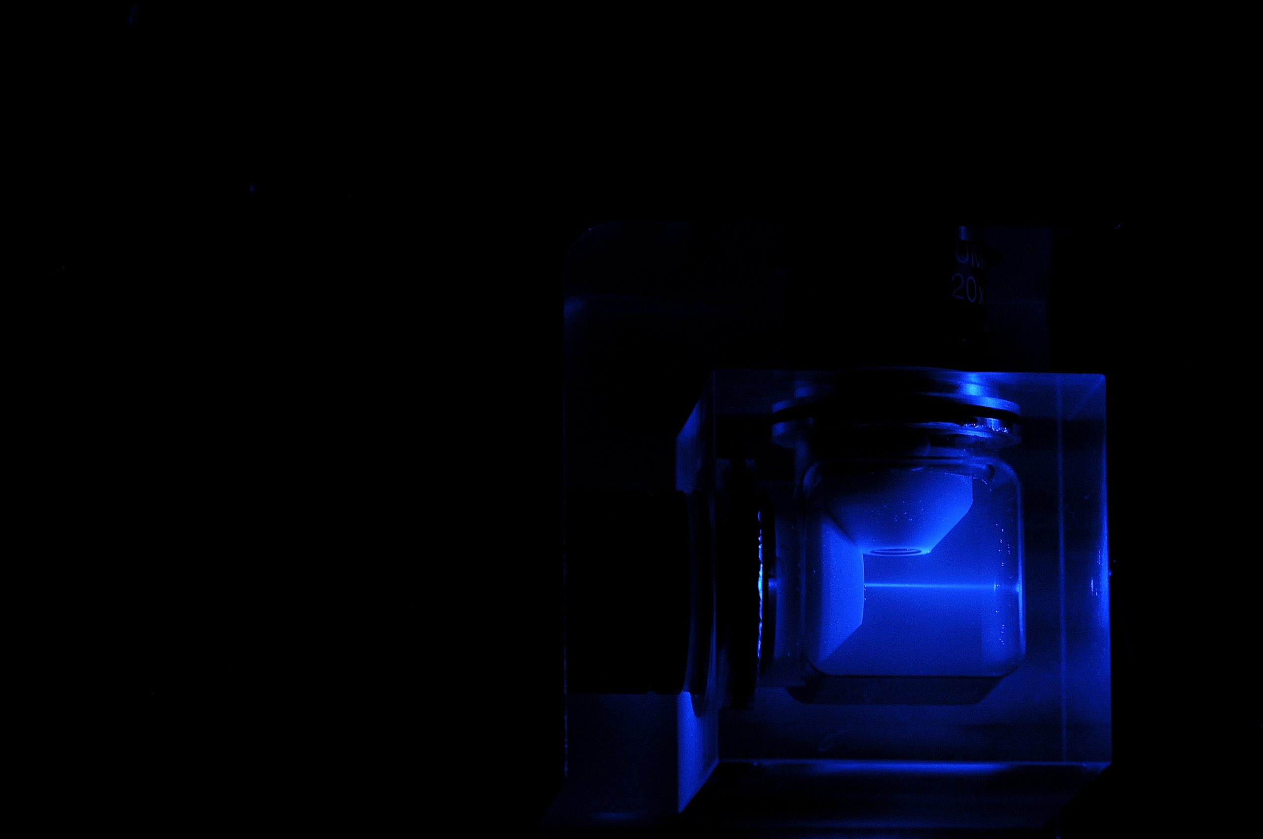 BiopenSPIM 09 chambers light scaled